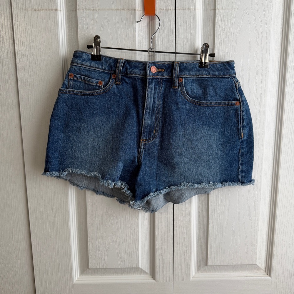 Pink Victoria’s Secret blue denim shorts size 10
